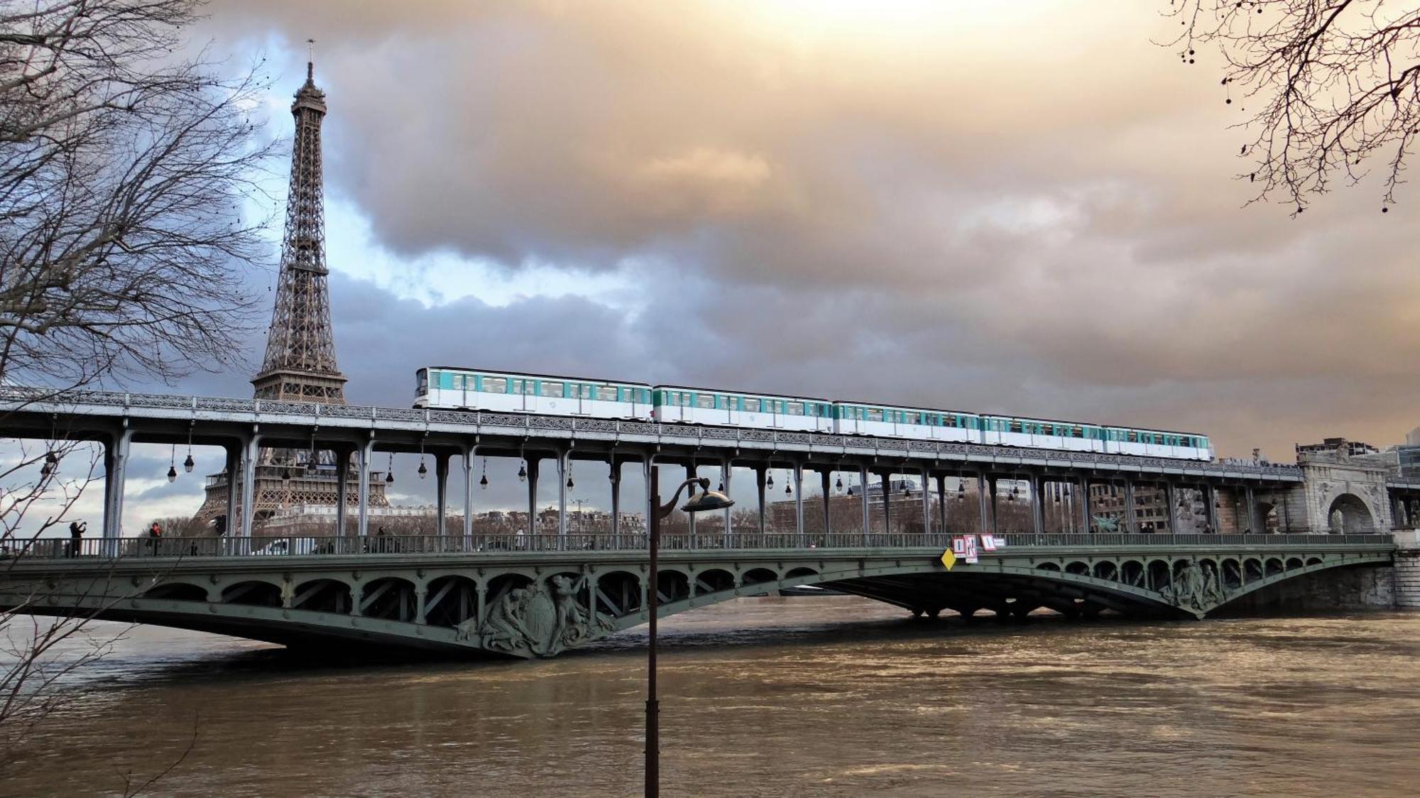 Eiffel Citea Access Dayroom Espace Paris Sans Nuitee Et Chambre Partagee Chatillon Nuitee -- Repos Journee Ou Espace Travail 8-19H Proche Tour Eiffel Ou Usage Bureau A L'Heure En Journee -- Nuitee Chatillon Avenue Paris Exterior foto